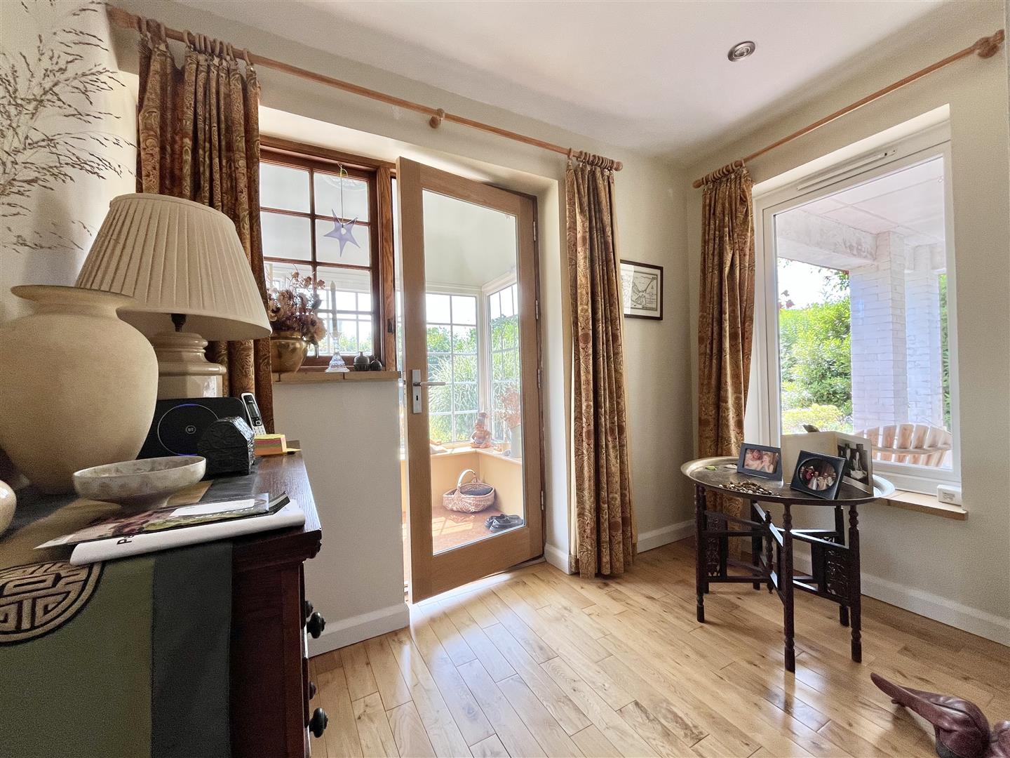 Pett Road, Pett